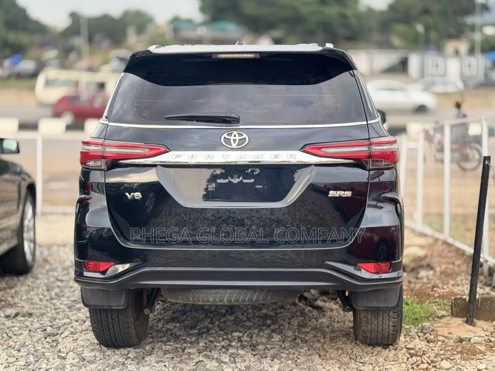 Toyota Fortuner 2020 Black