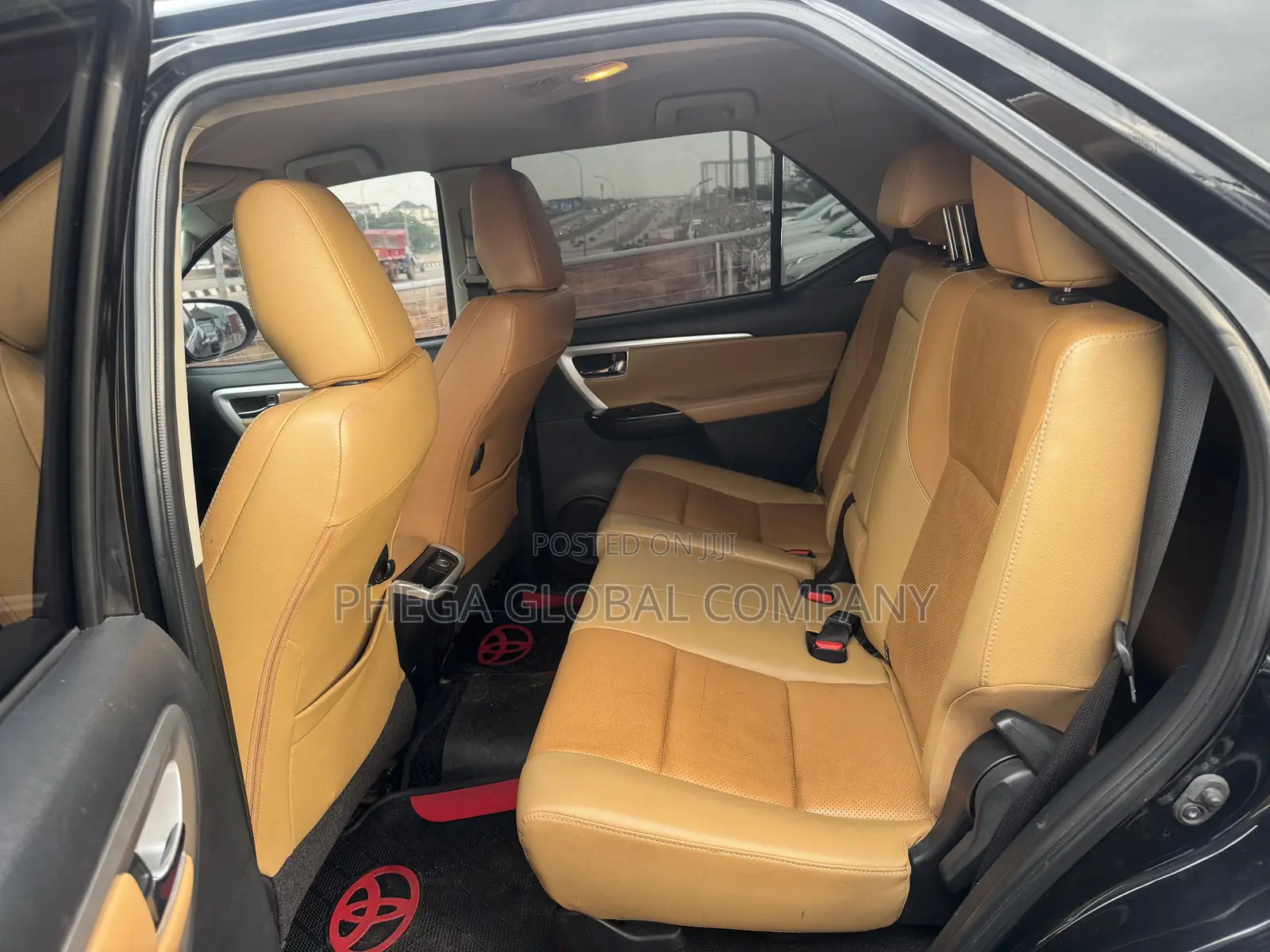 Toyota Fortuner 2020 Black