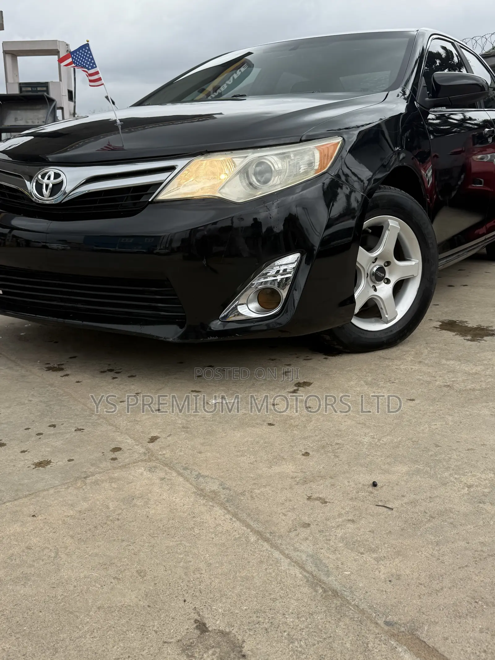 Toyota Camry LE 4dr Sedan (2.5L 4cyl 6A) 2012 Black