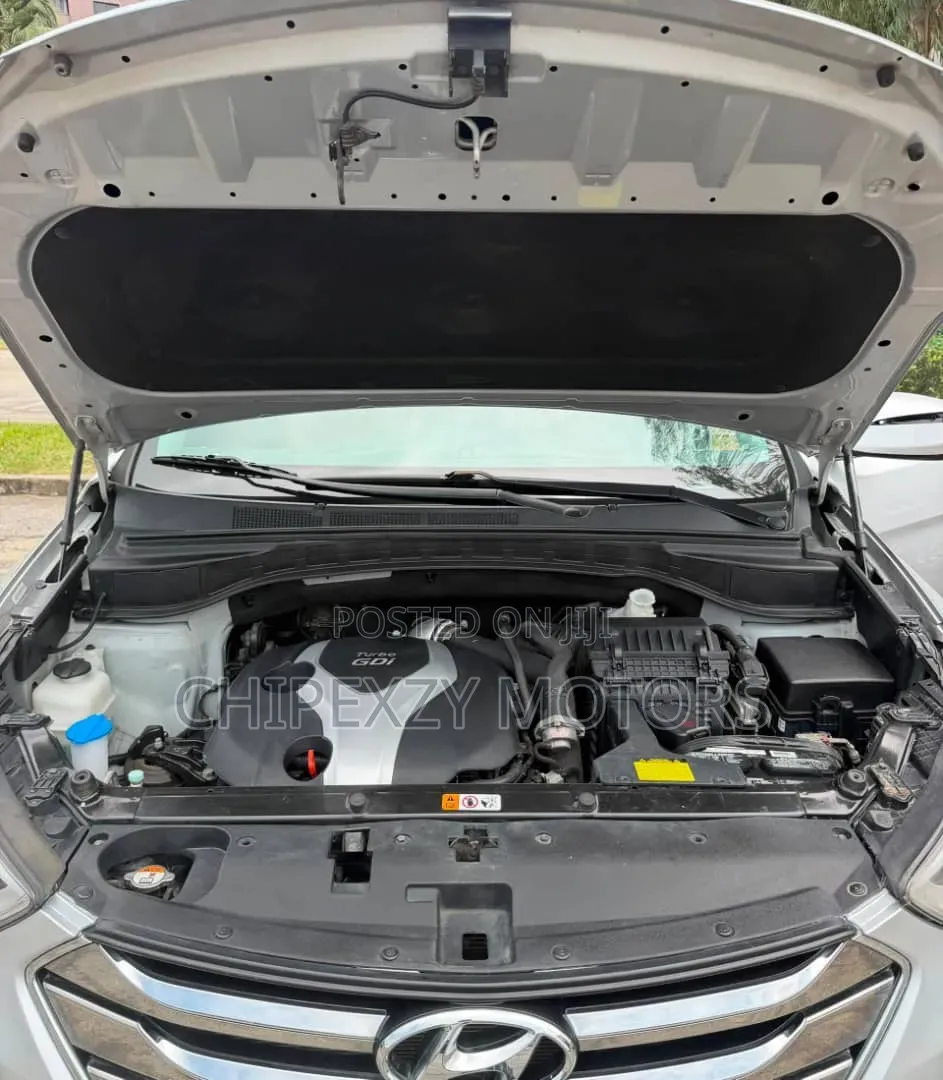 Hyundai Santa Fe 2014 Silver