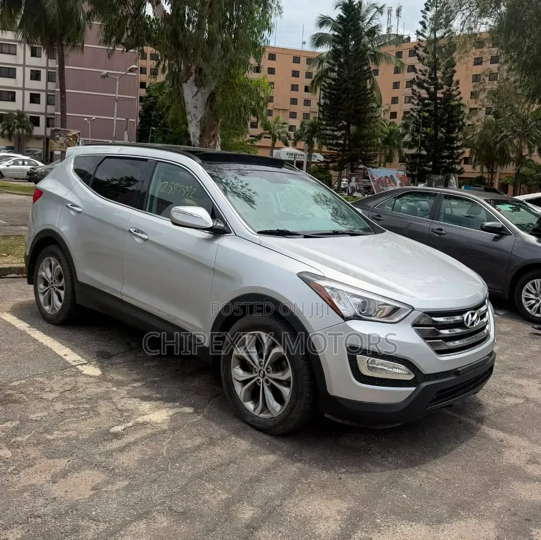 Hyundai Santa Fe 2014 Silver