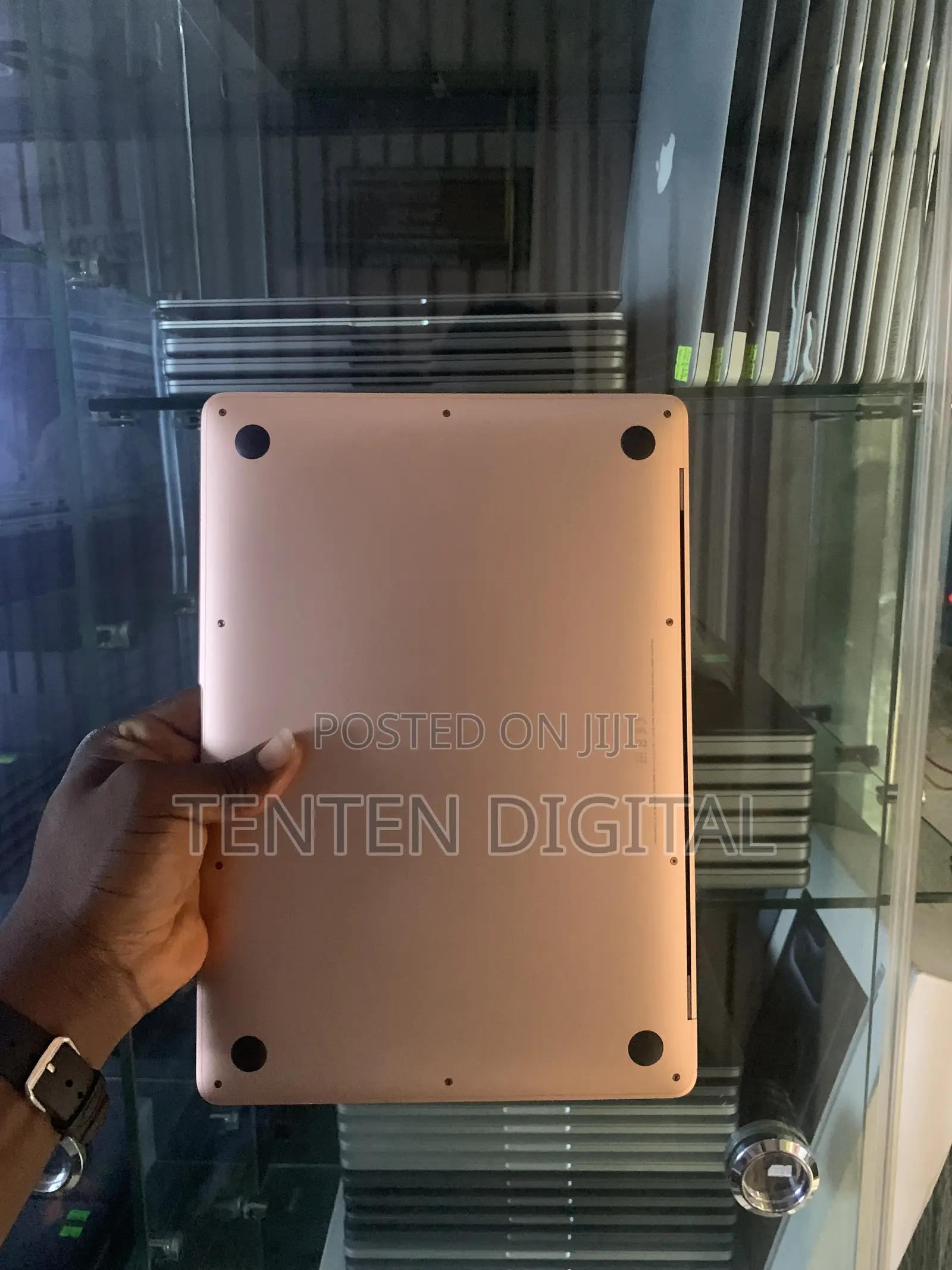 Laptop Apple MacBook Air 2020 8GB Apple M1 SSD 256GB
