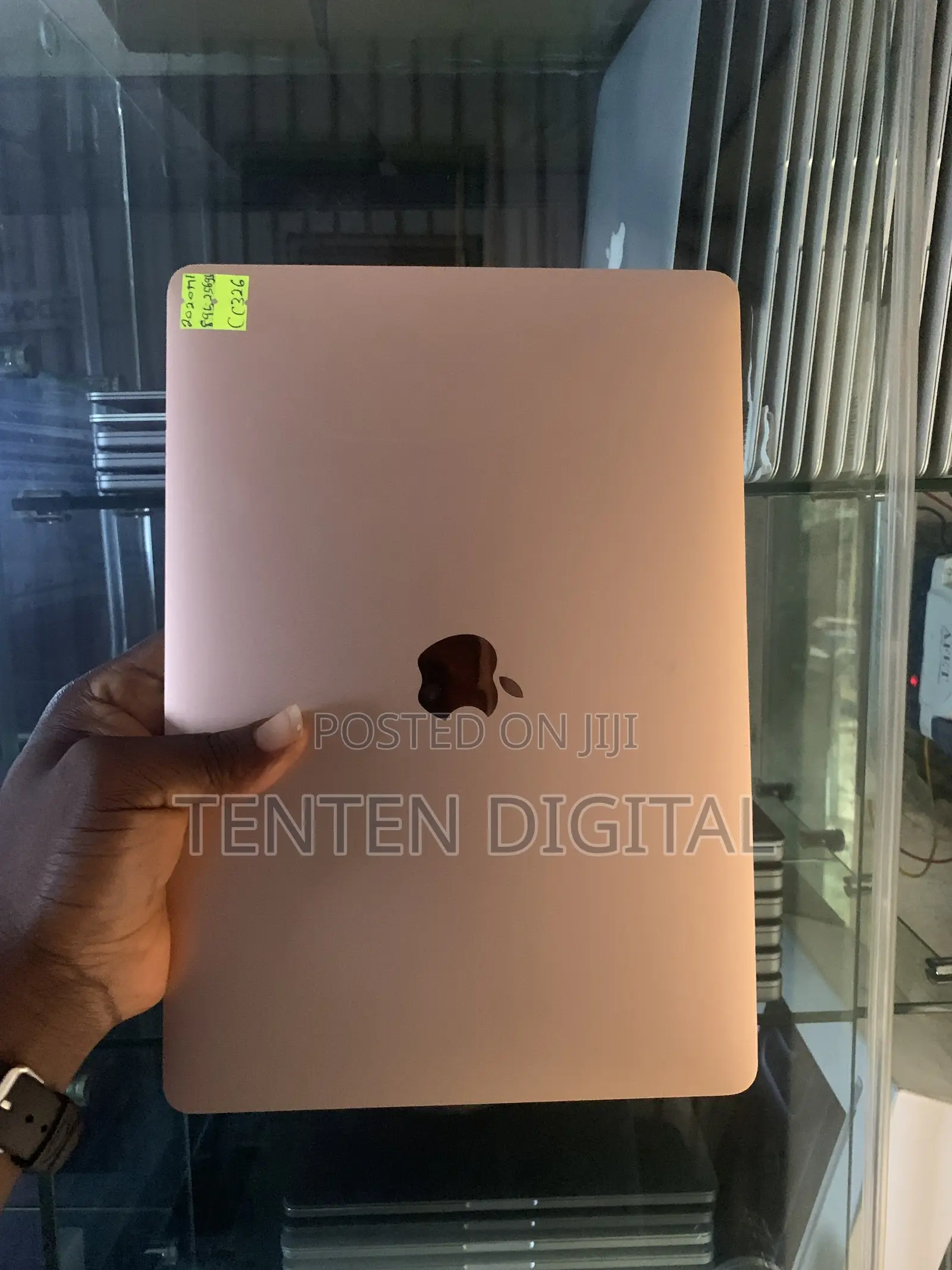 Laptop Apple MacBook Air 2020 8GB Apple M1 SSD 256GB