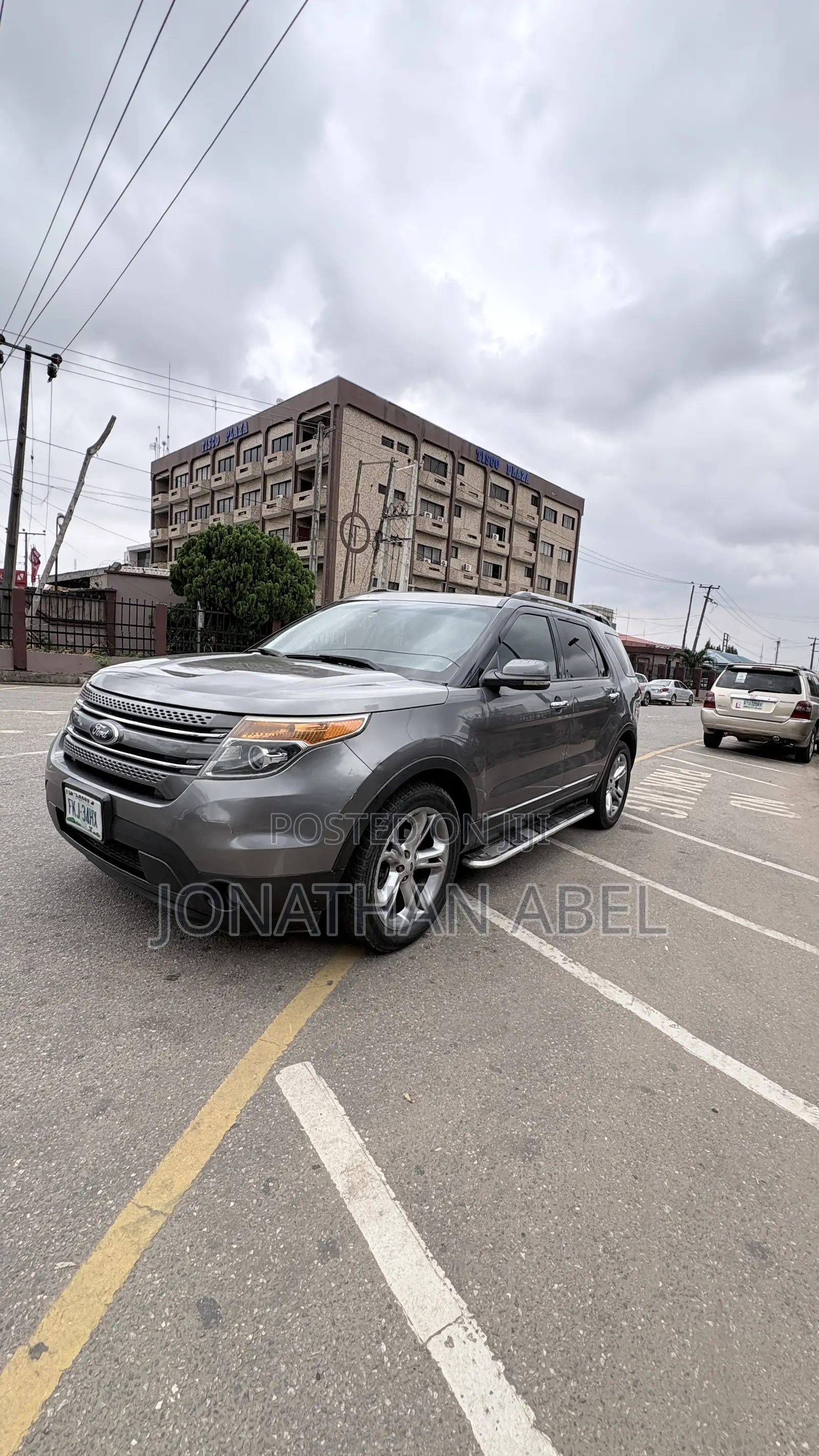 Ford Explorer 2013 Gray
