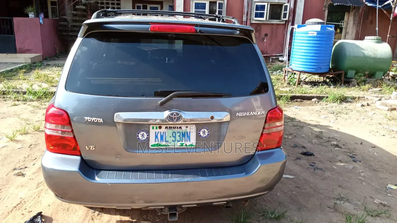 Toyota Highlander 2003 Blue