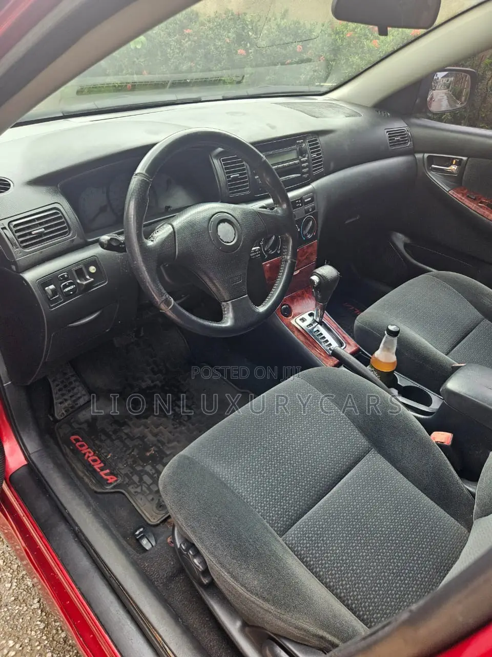 Toyota Corolla 2004 Red