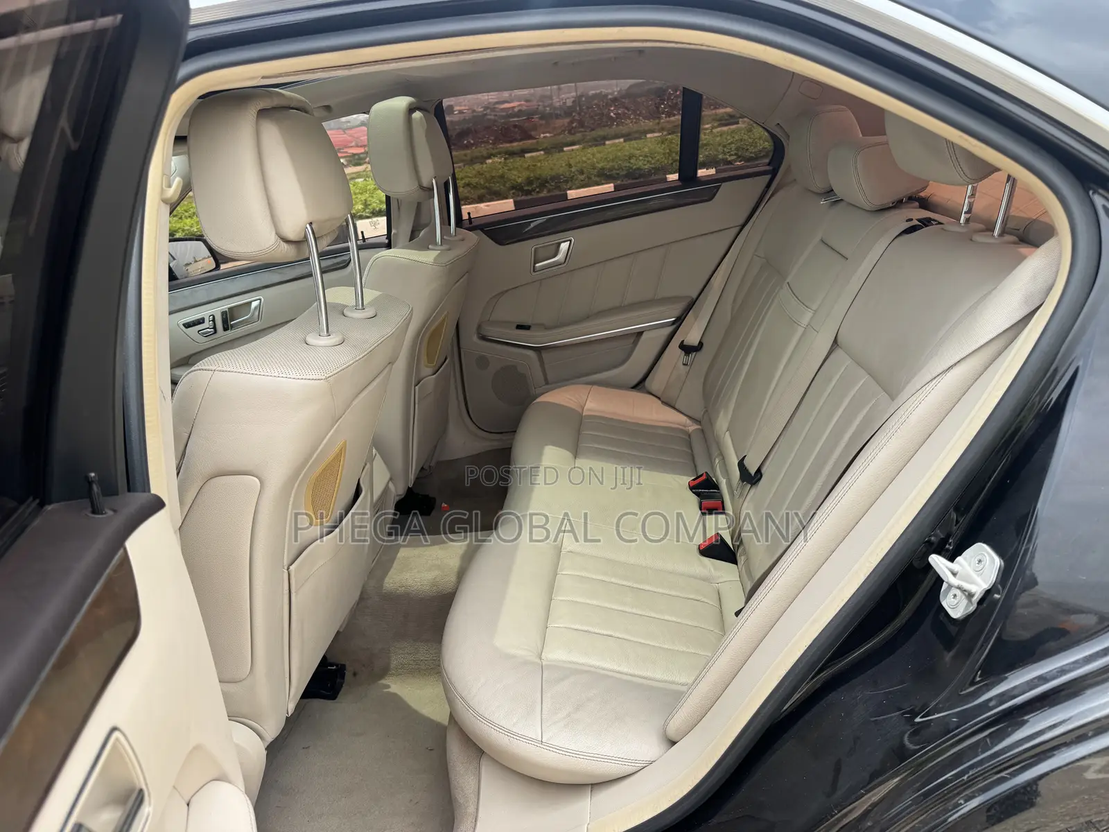 Mercedes-Benz E350 Base 4dr Sedan RWD (3.5L 6cyl 7A) 2016 Black