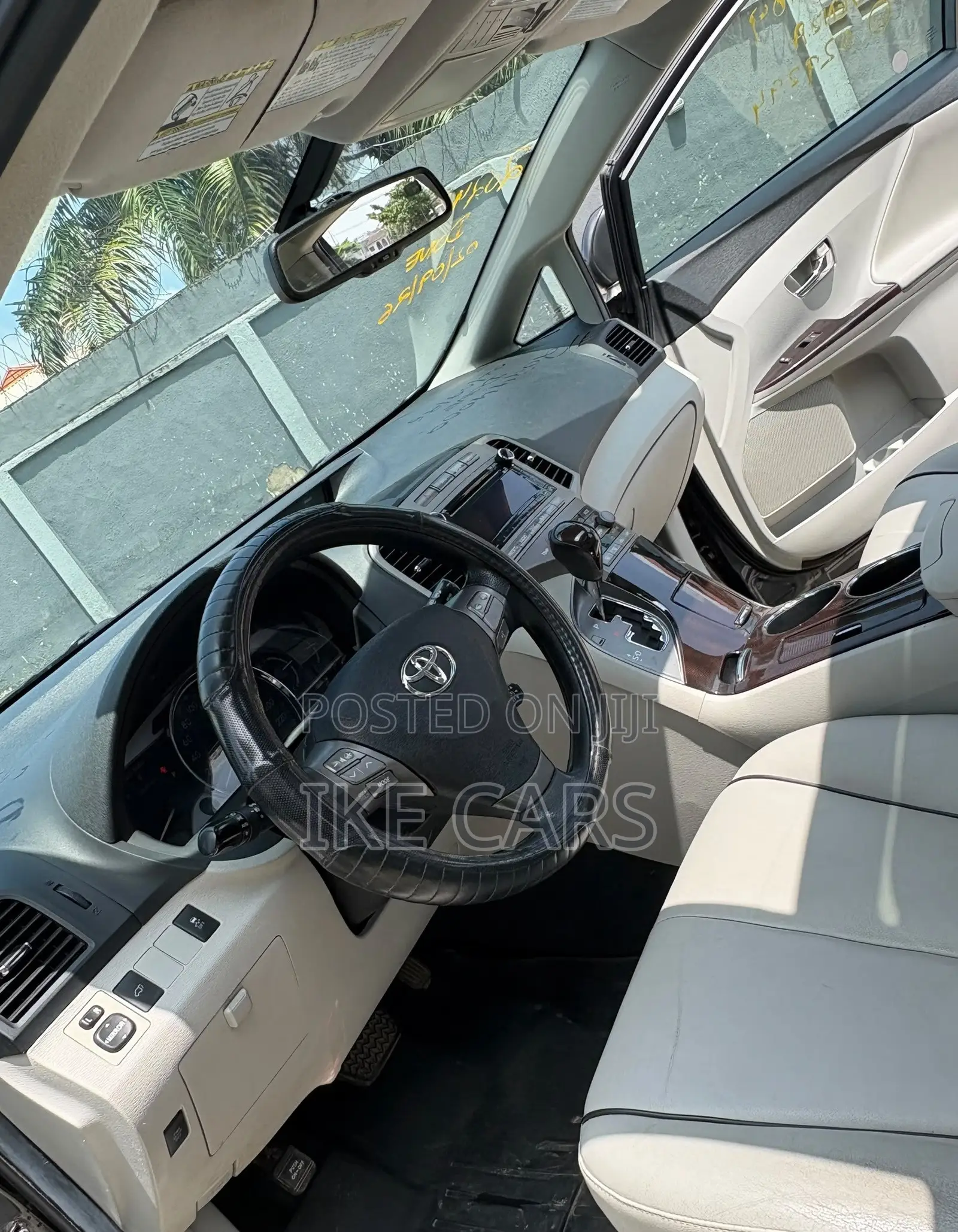 Toyota Venza AWD 2012 Gray