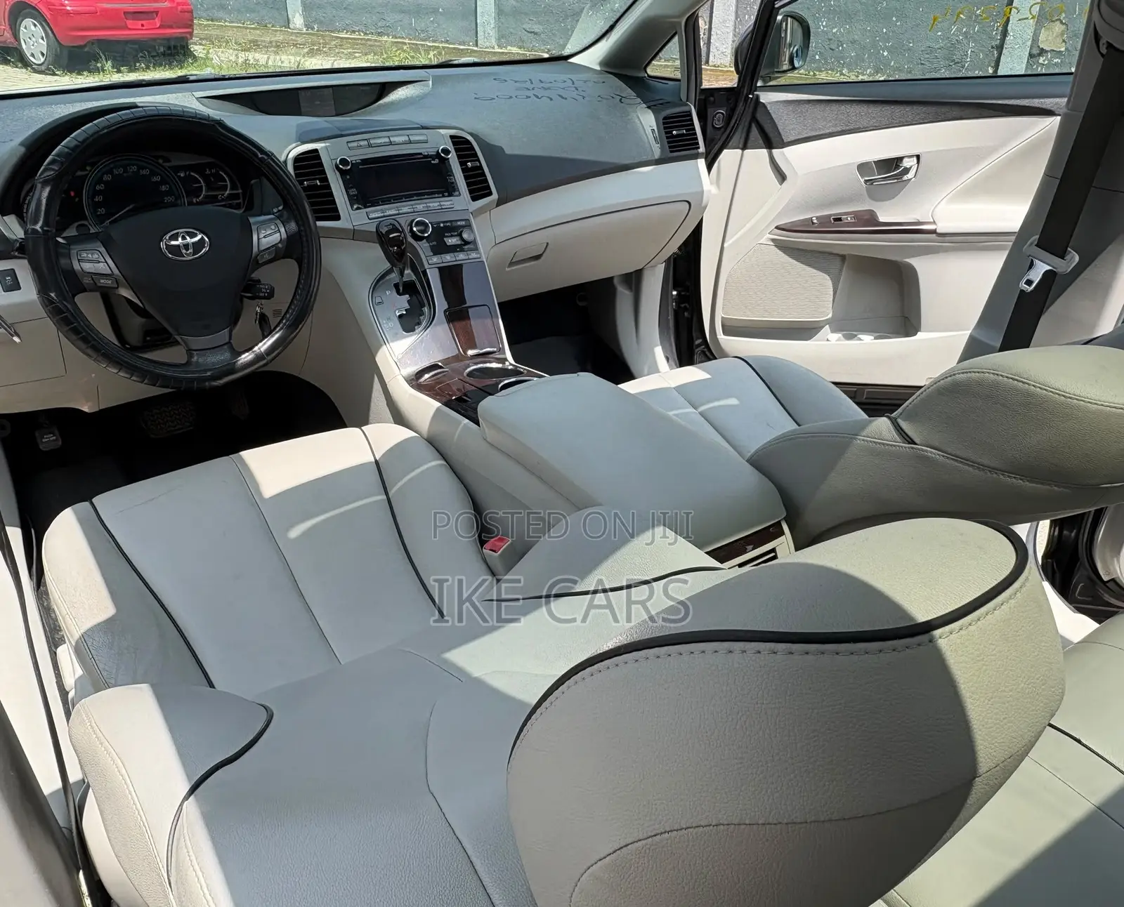 Toyota Venza AWD 2012 Gray