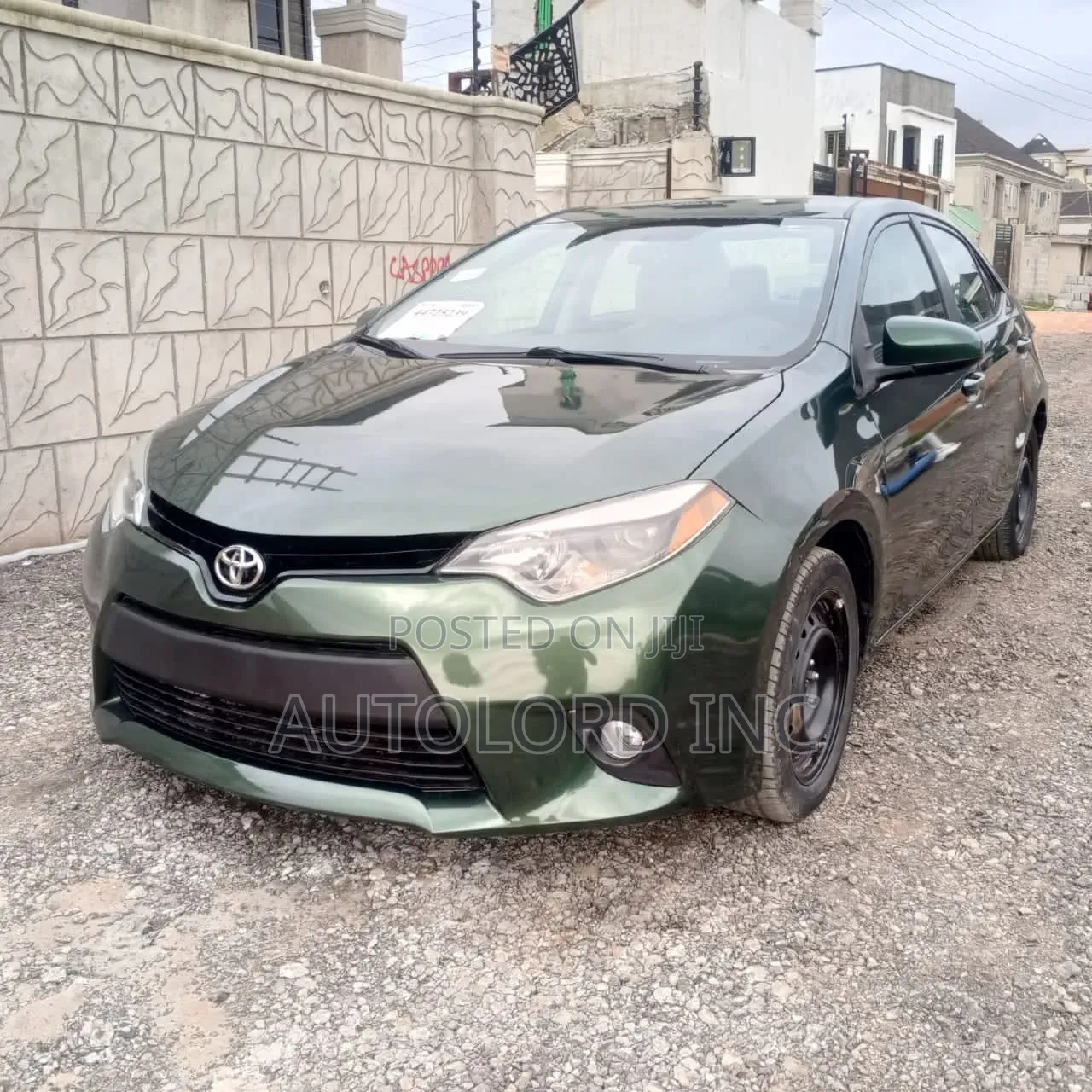 Toyota Corolla L 4dr Sedan (1.8L 4cyl 6M) 2015 Green