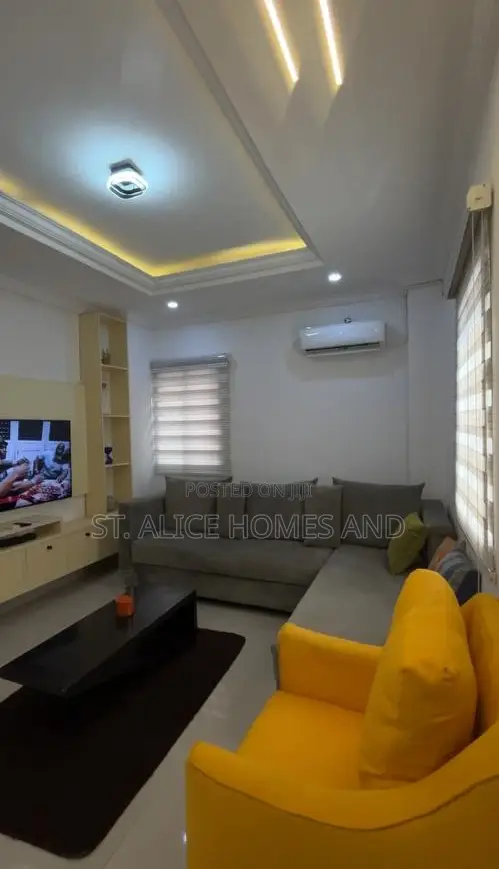 Milliaknow Eryx -- 1 Bedroom Gold Apartment