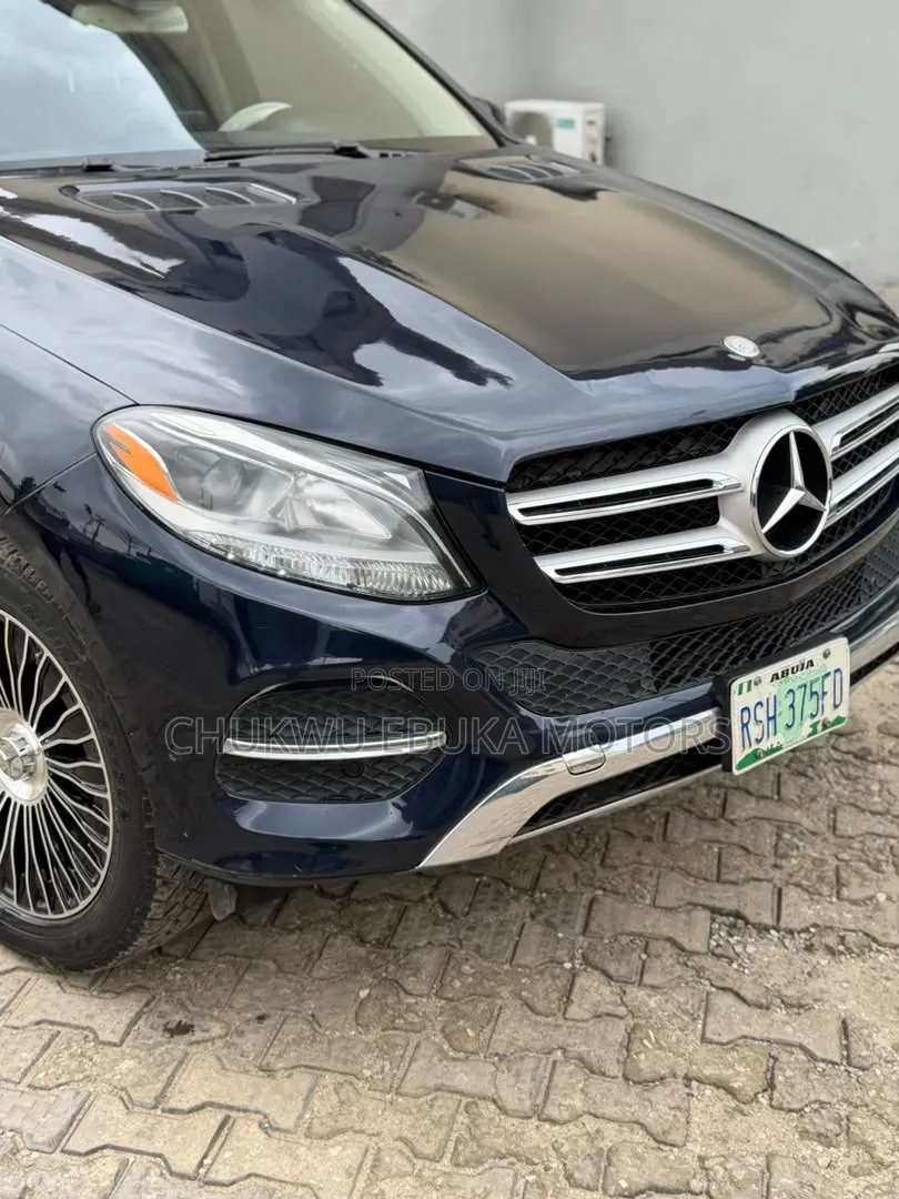 Mercedes-Benz GLE-Class 2016 Blue