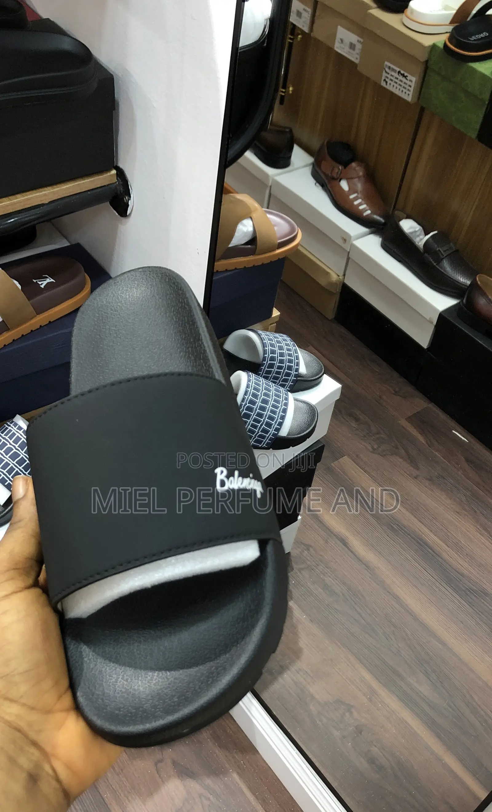 Balenciaga Casual Slides
