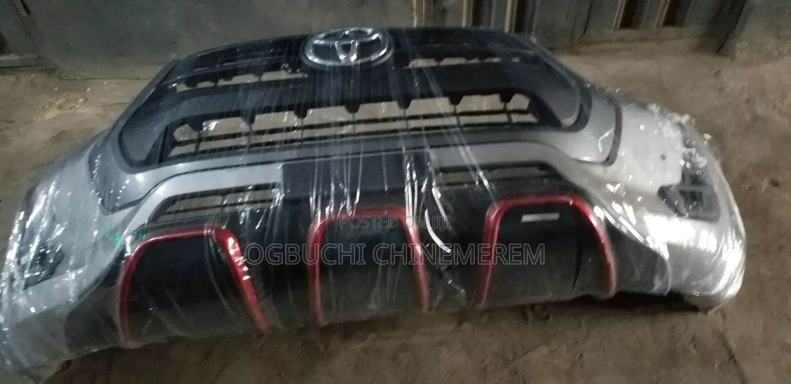 Complete Front Bumper Hilux 2020