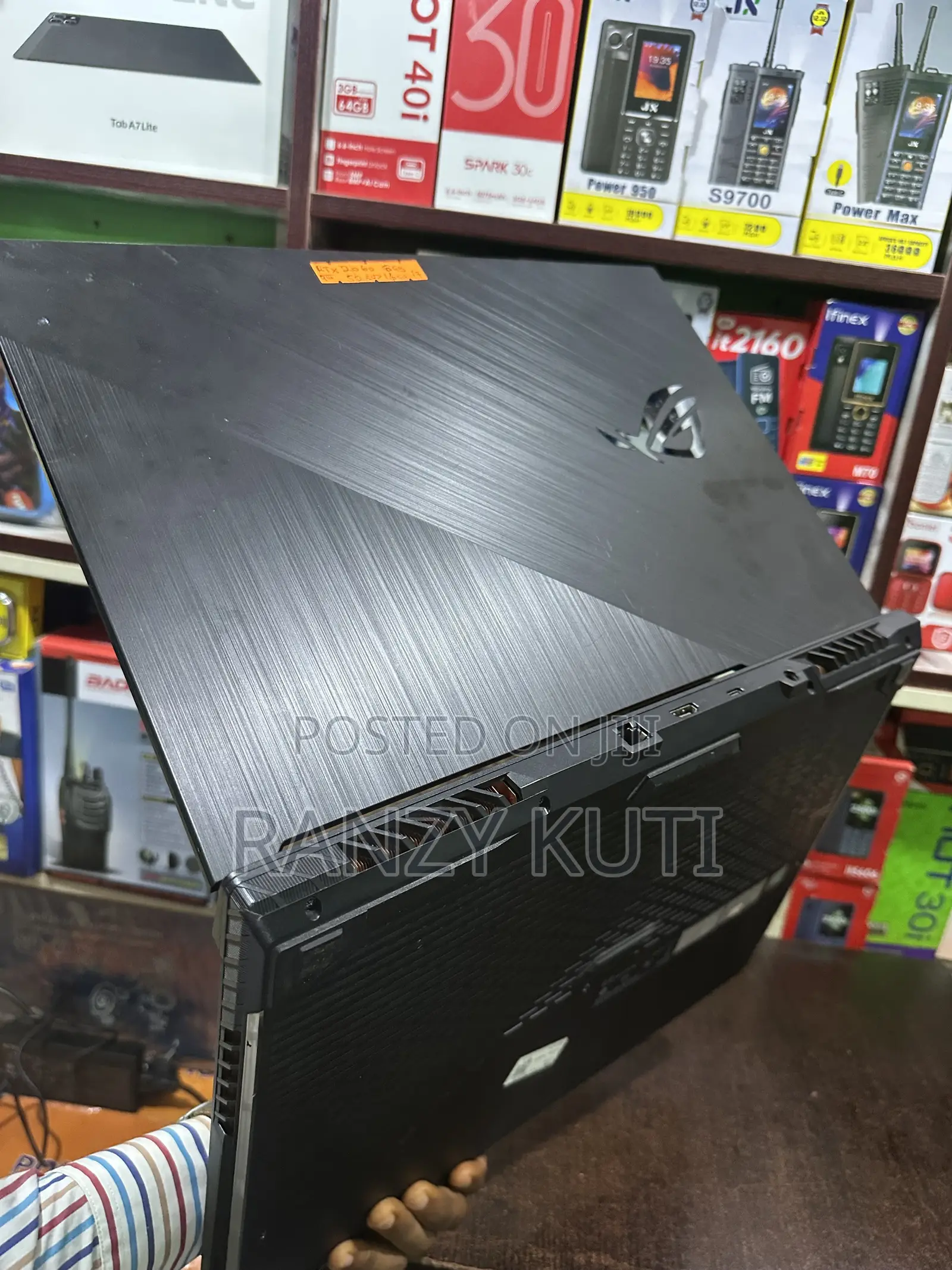 Laptop Asus ROG Strix G17 16GB Intel Core i7 SSD 512GB