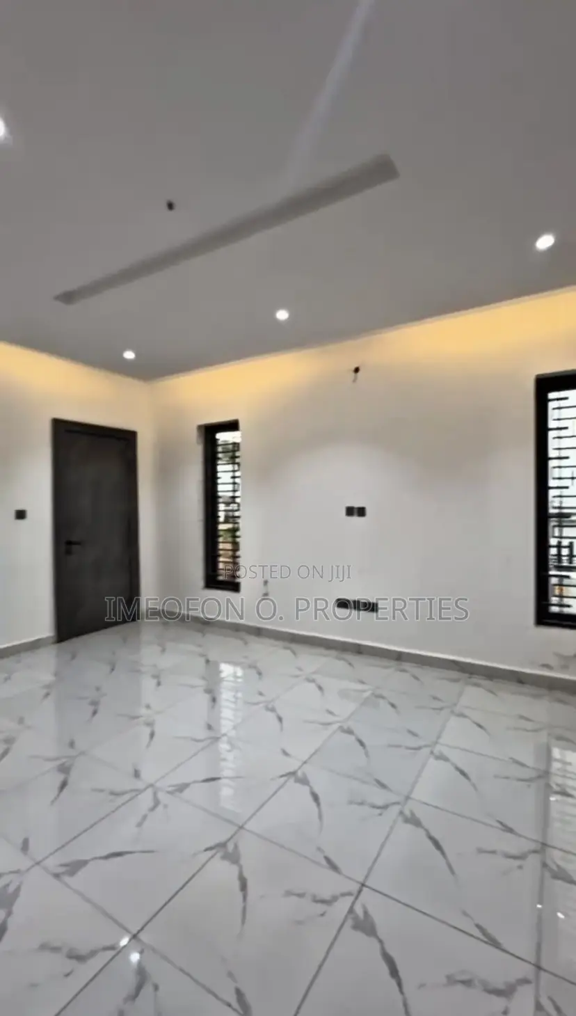 Furnished 4bdrm Duplex in Katampe Extension for sale