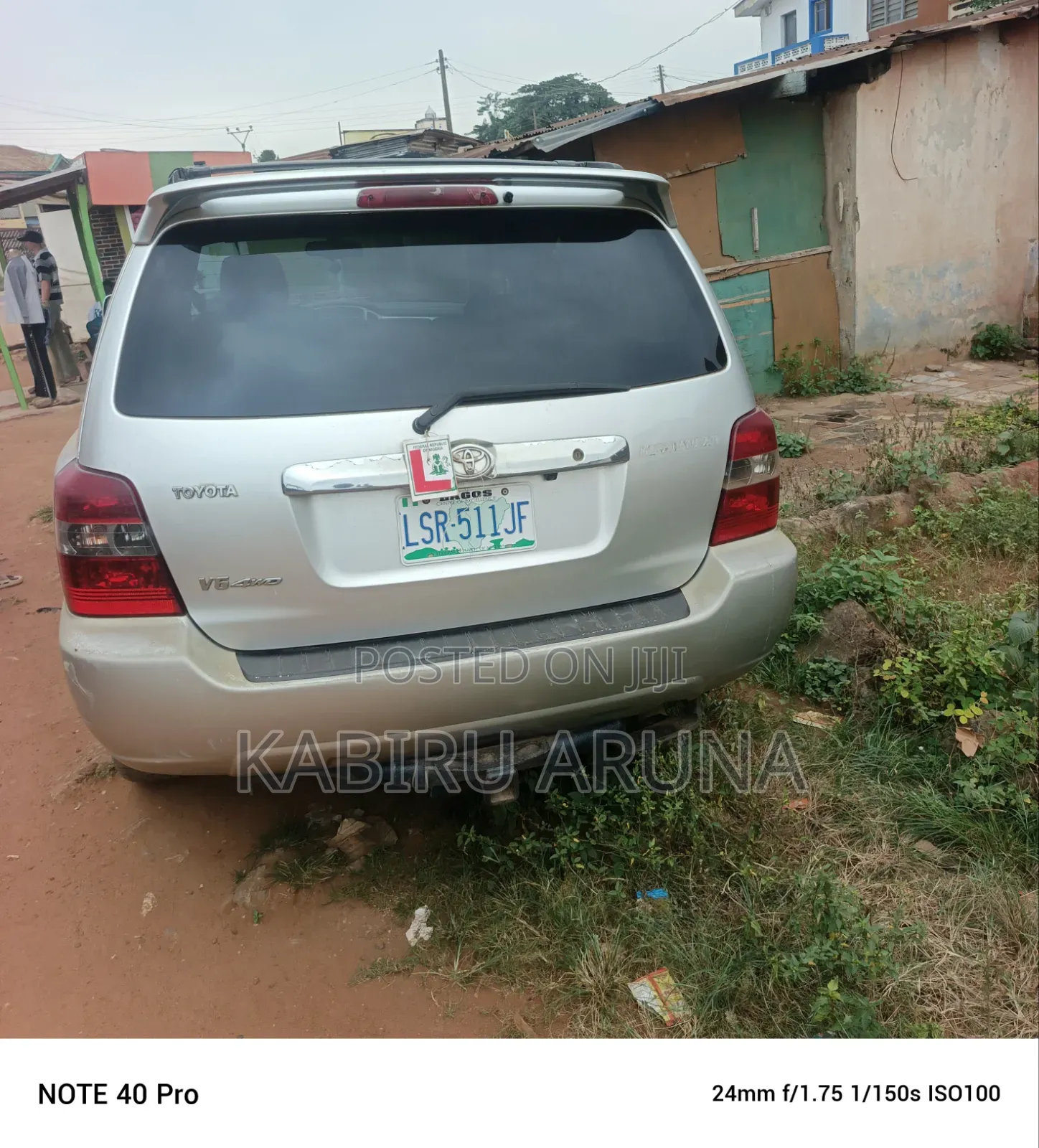 Toyota Highlander 2004 Gold