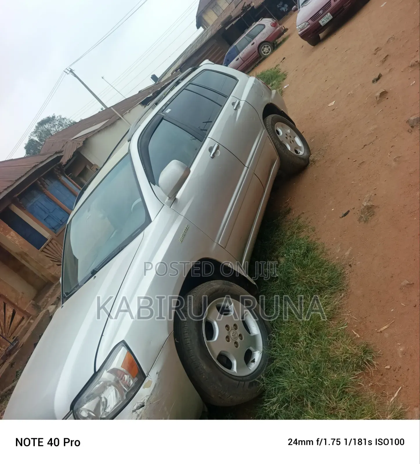 Toyota Highlander 2004 Gold