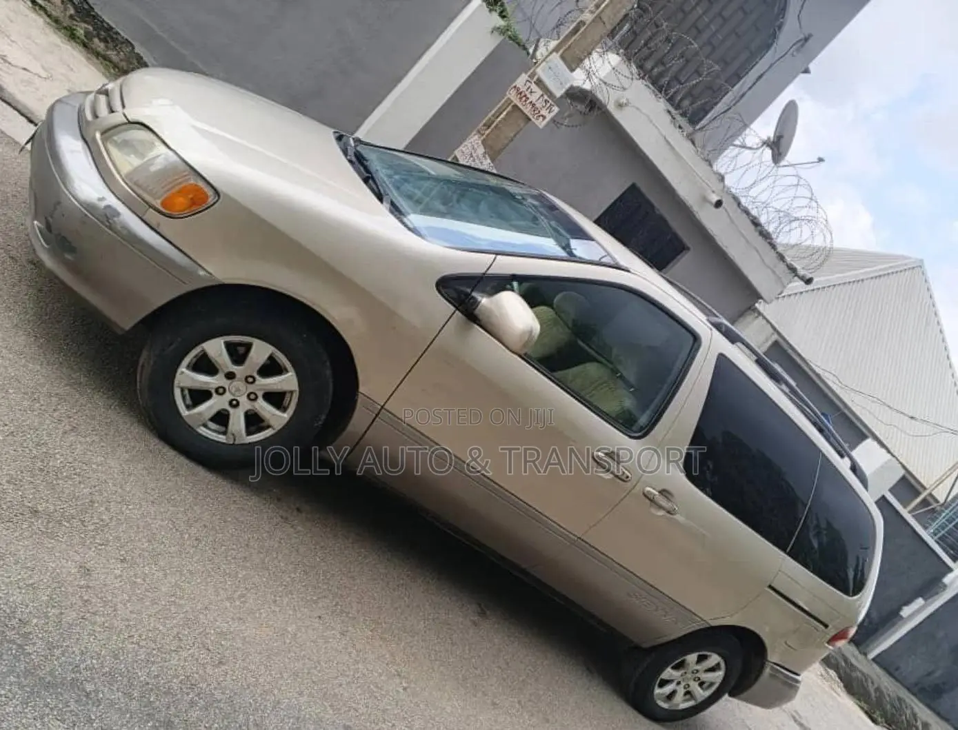 Toyota Sienna LE 2002 Ivory