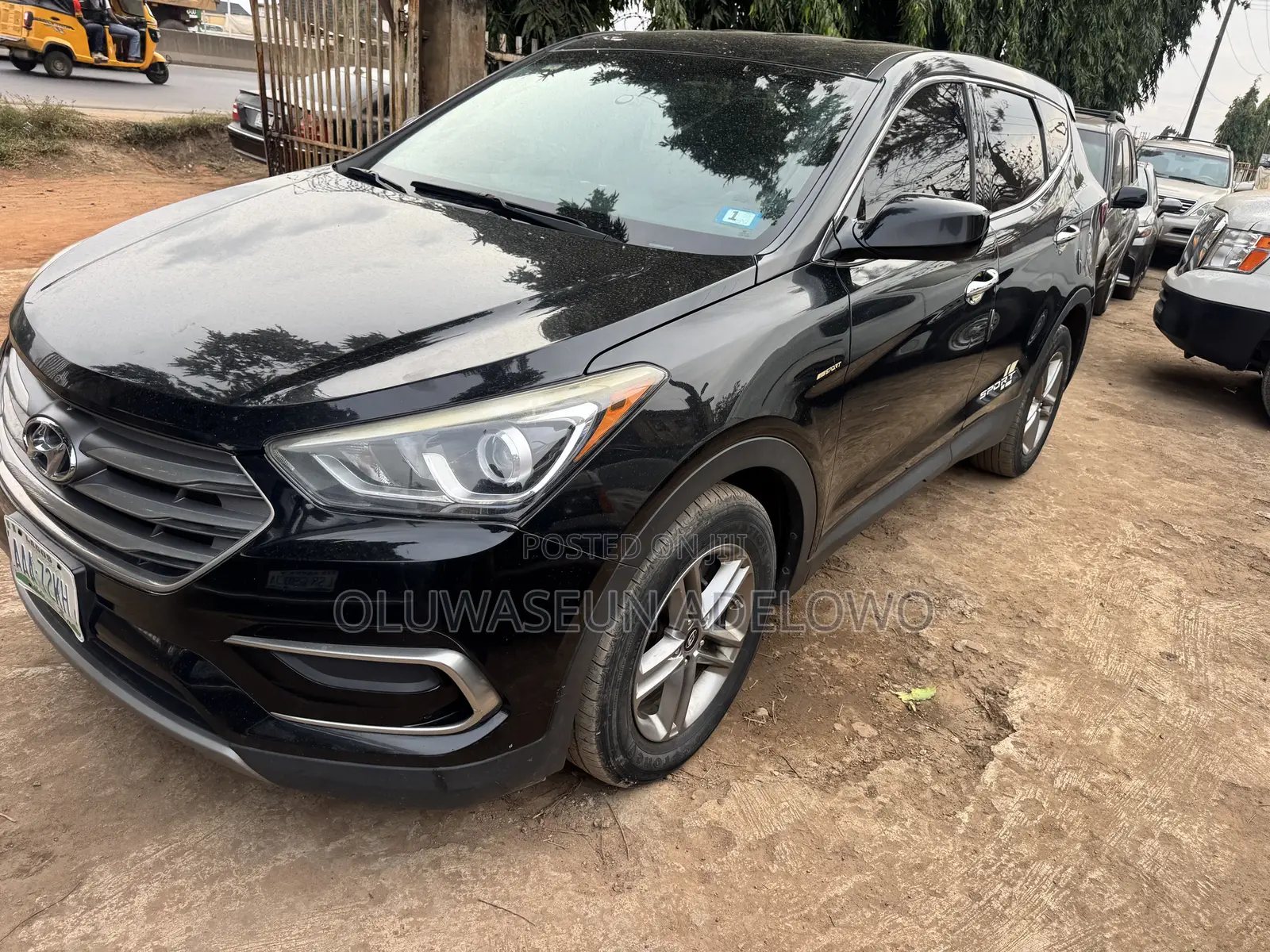 Hyundai Santa Fe SE AWD 2017 Black