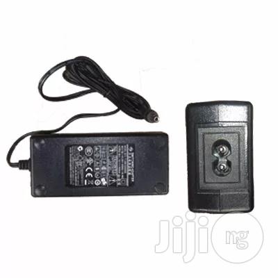 12V 3/5a Switching Adapter for LCD/LED Televisions