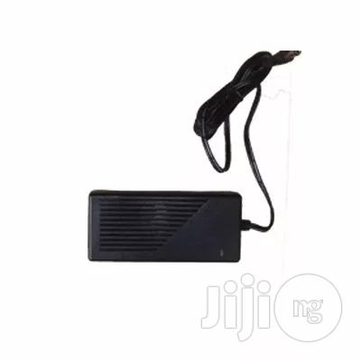 12V 3/5a Switching Adapter for LCD/LED Televisions