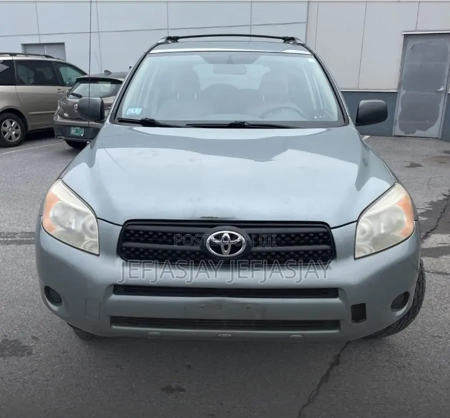 Toyota RAV4 2.0 VVT-i 2008 Green