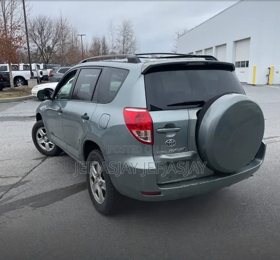Toyota RAV4 2.0 VVT-i 2008 Green
