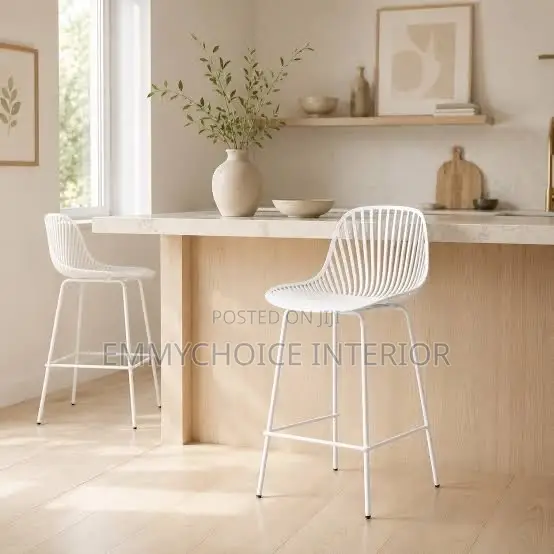 Quality Bar Stool for Kitchen, Restaurant, Bars and Dining
