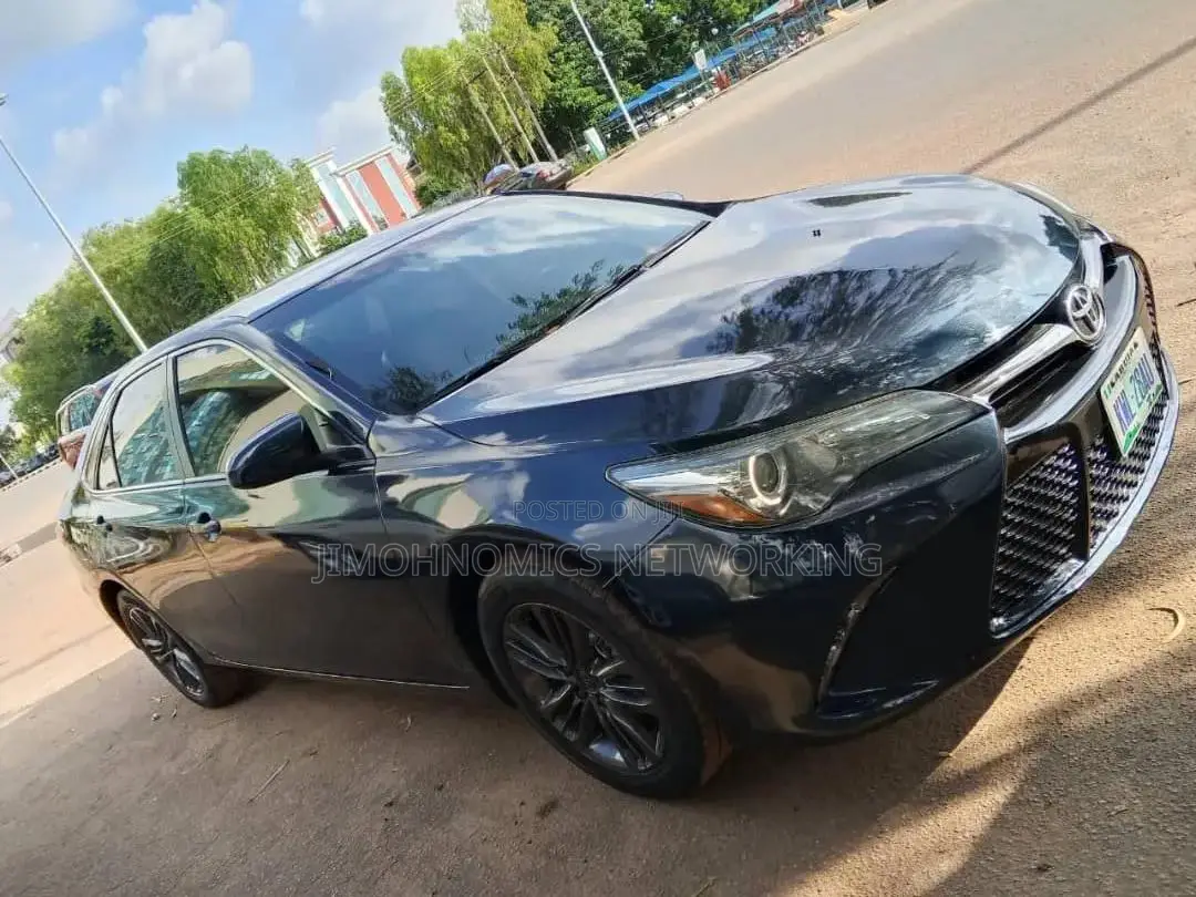 Toyota Camry 2015 Black