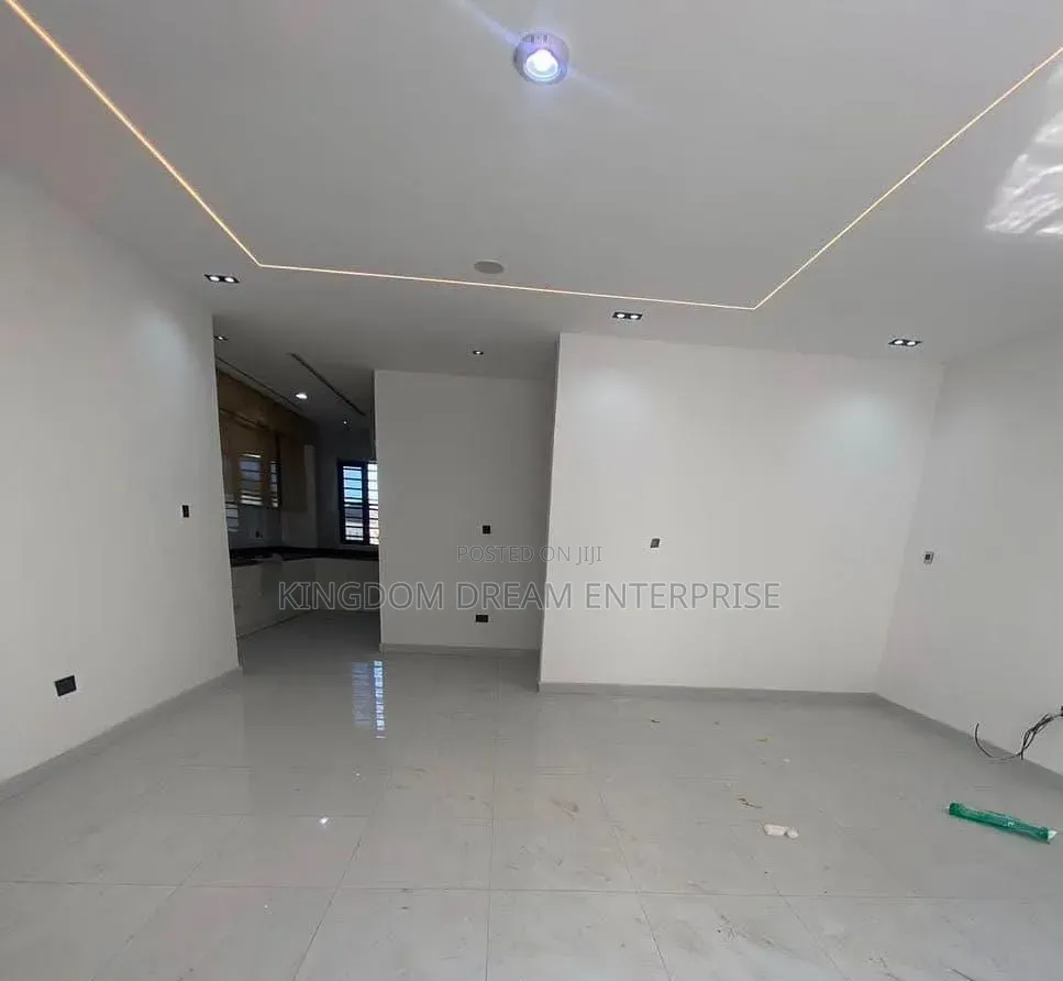 1bdrm Apartment in Vgc Lekki Lagos for rent