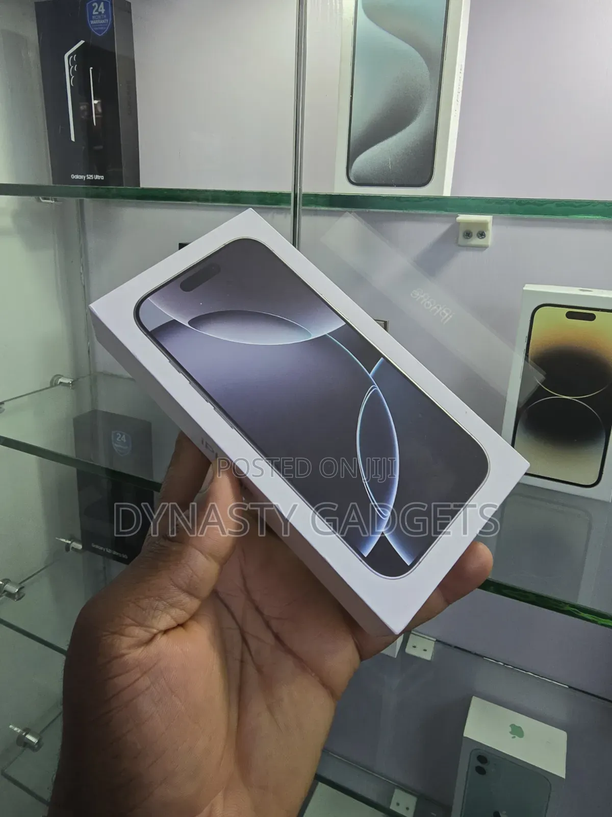 New Apple iPhone 16 Pro 256 GB White