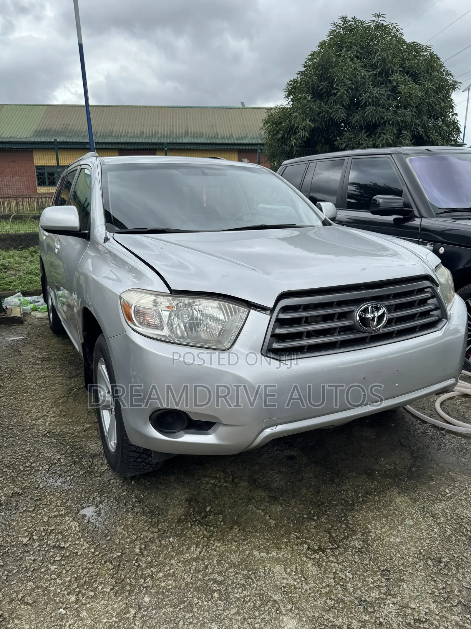 Toyota Highlander 2010 Silver