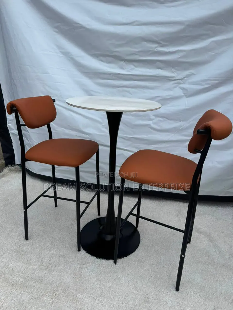 Standard Bar Table With Chairs