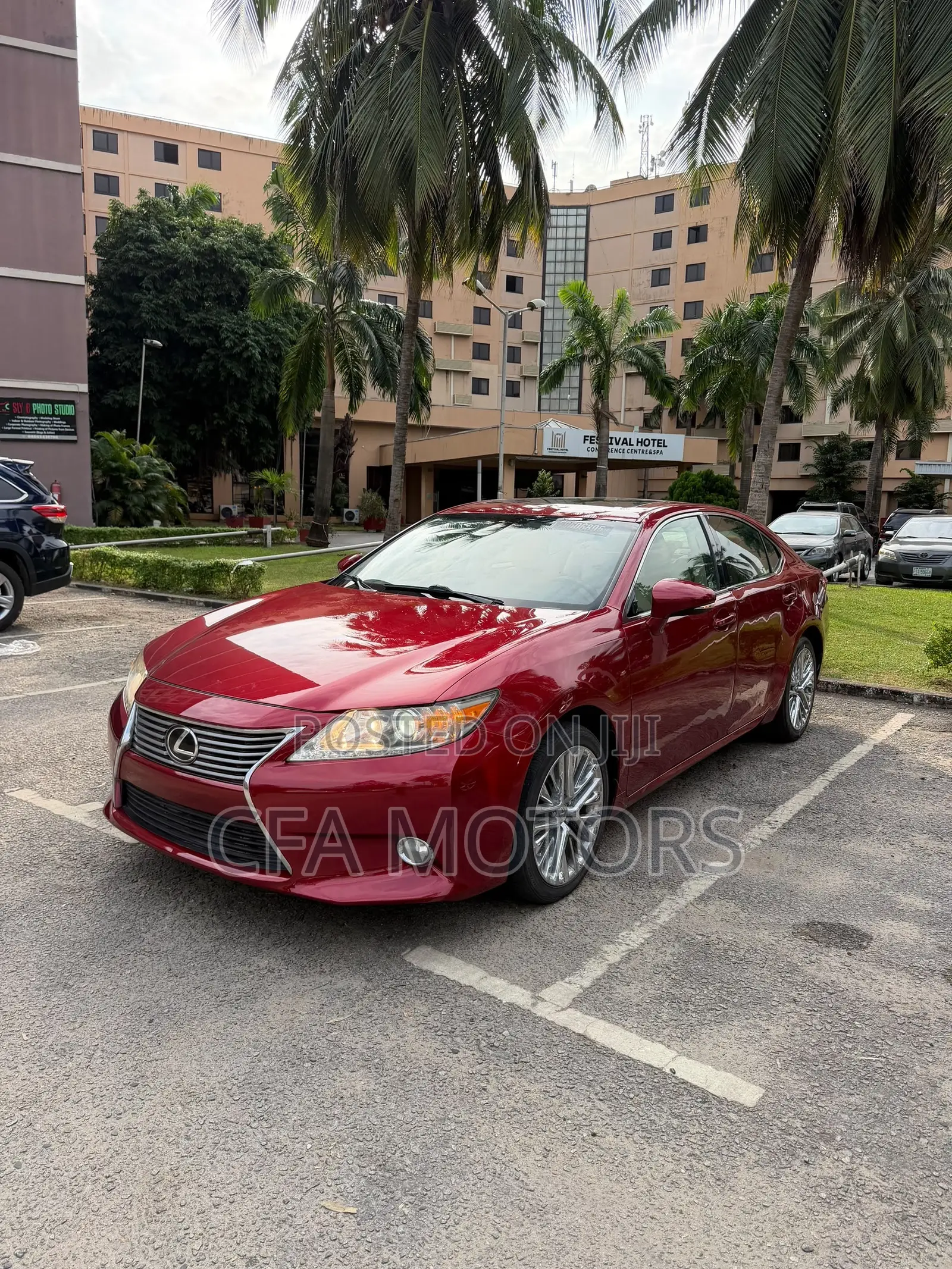 Lexus ES 350 FWD 2013 Red