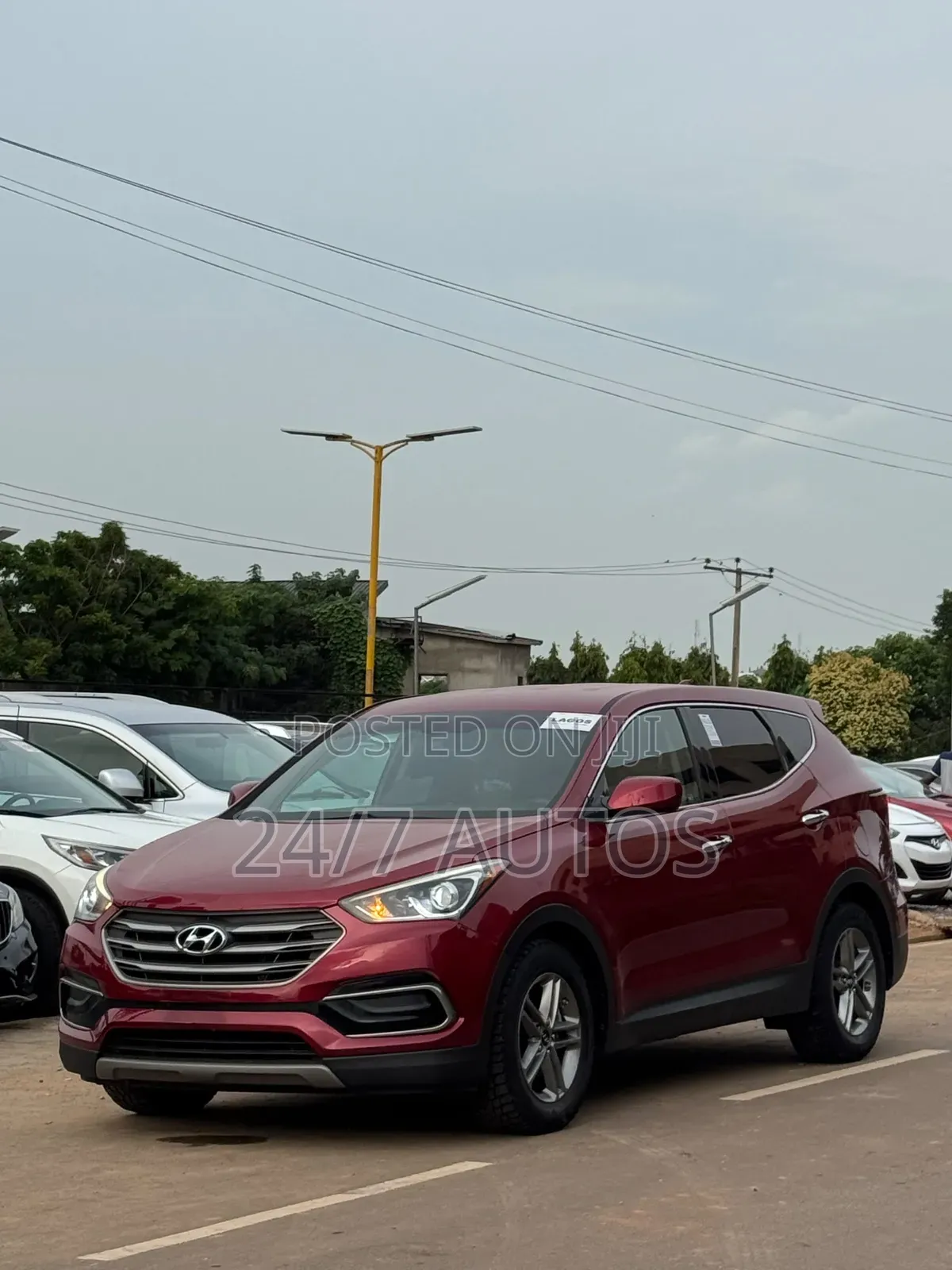 Hyundai Santa Fe 2016 Red