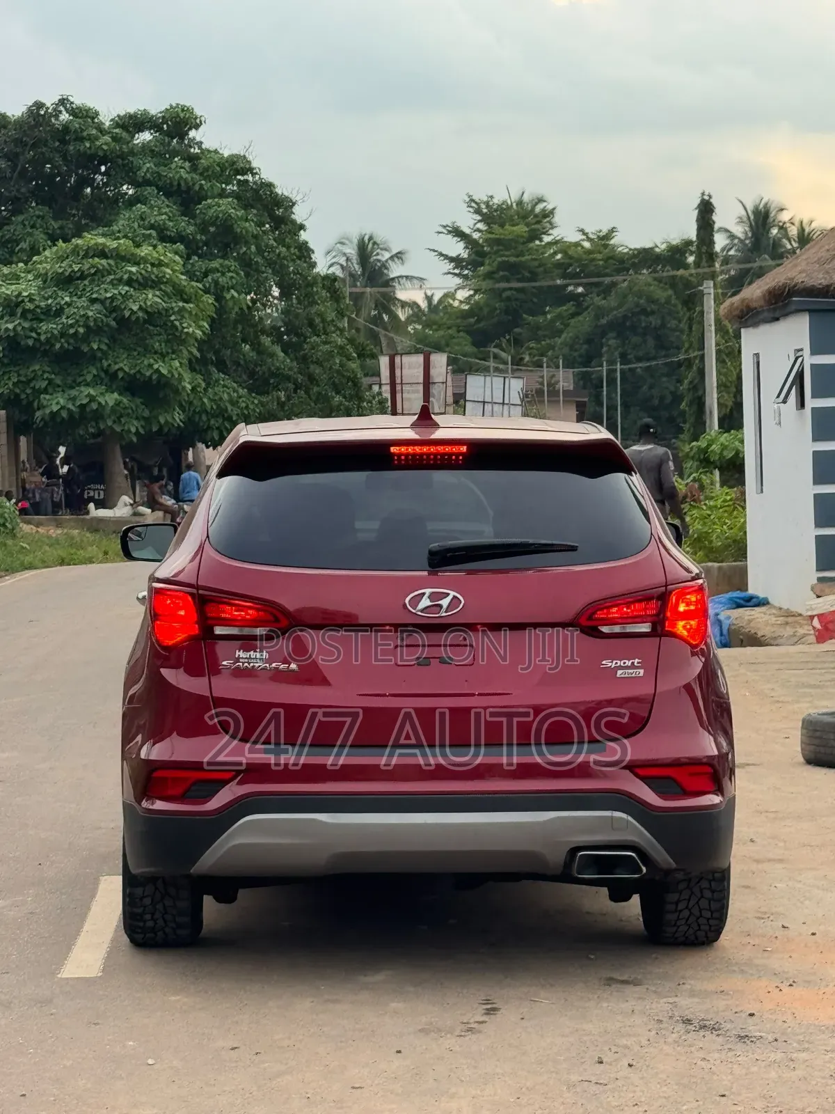 Hyundai Santa Fe 2016 Red