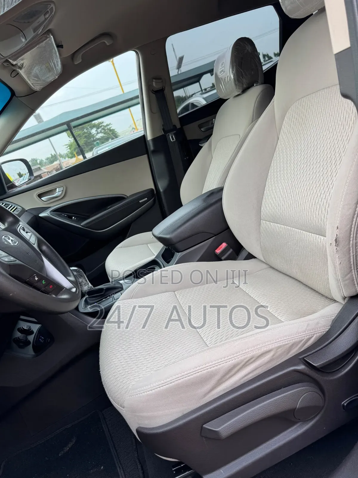 Hyundai Santa Fe 2016 Red
