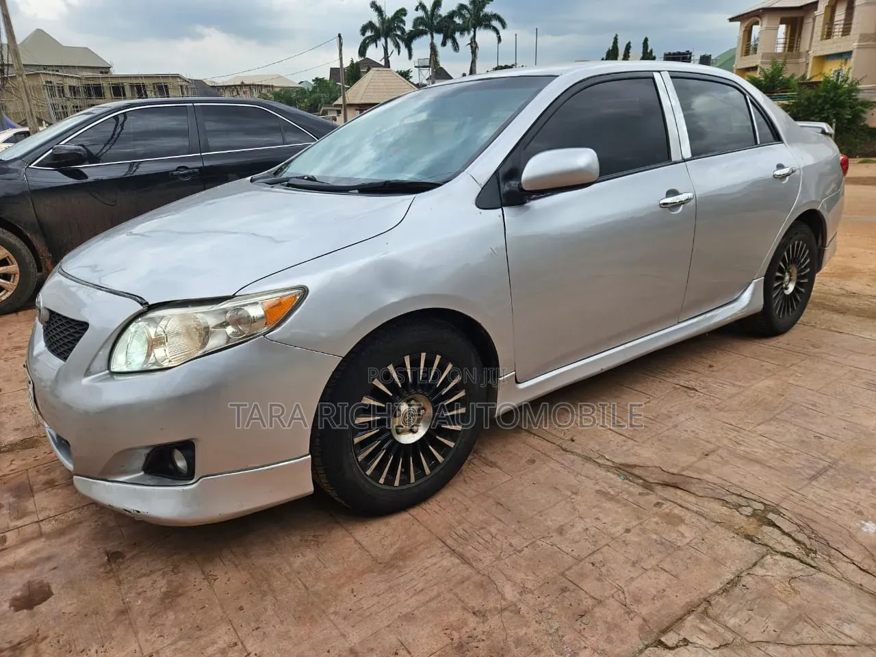 Toyota Corolla 2010 Silver