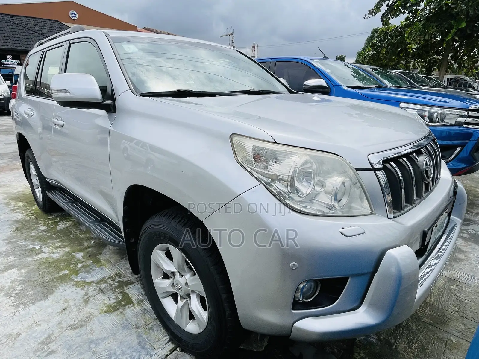 Toyota Land Cruiser Prado 4.0 Petrol TX-L 2013 Silver