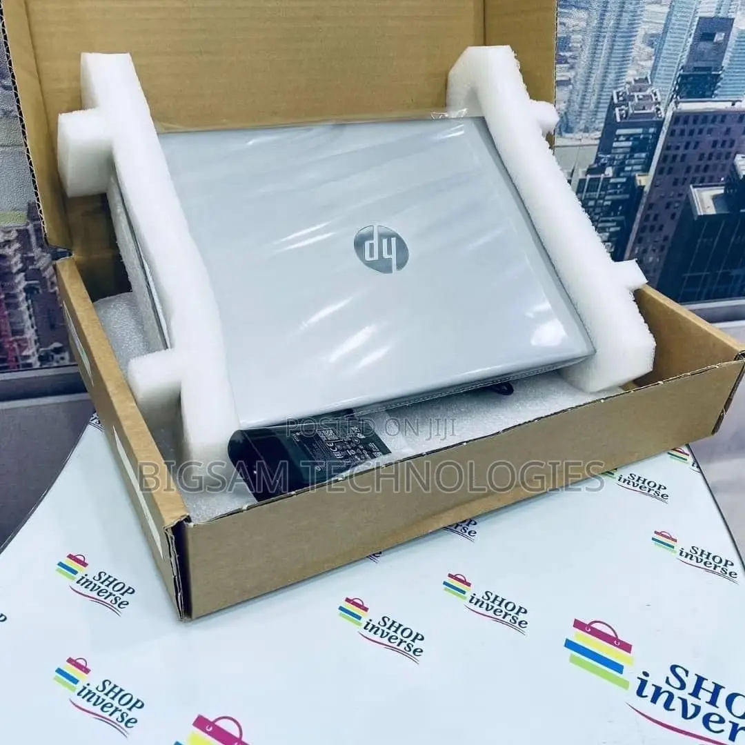 New Laptop HP EliteBook 640 G11 16GB Intel Core Ultra 7 SSD 1T
