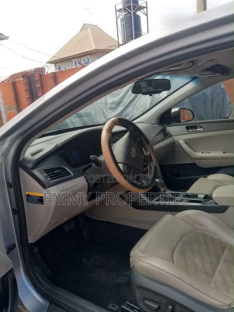 Hyundai Sonata SE 2016 Silver