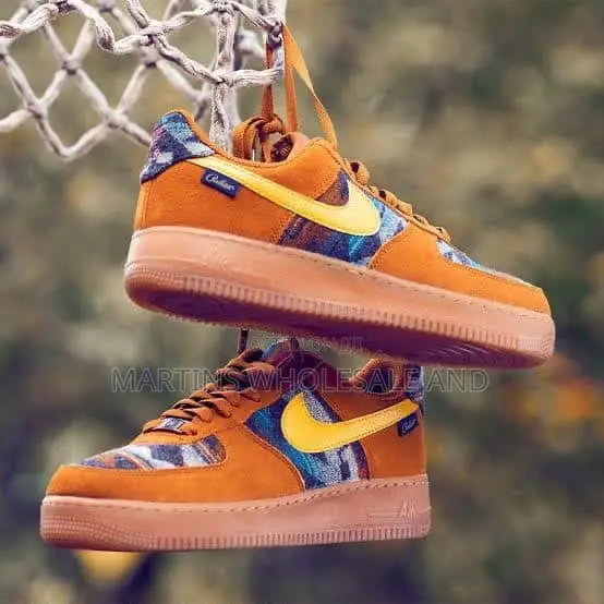 Nike Air Force 1 Low N7 Pendleton Sneakers, Featuring a Vibrant Gold