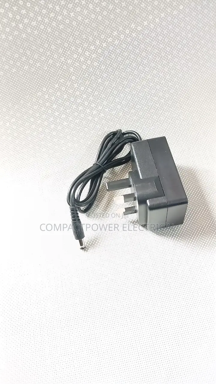 14.4V 12.4V 1.5A Smart Lithium and LifePO4 Charger