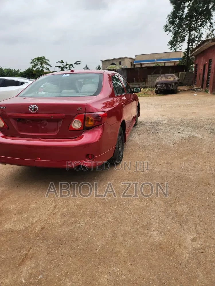 Toyota Corolla S 4dr Sedan (1.8L 4cyl 4A) 2009 Red
