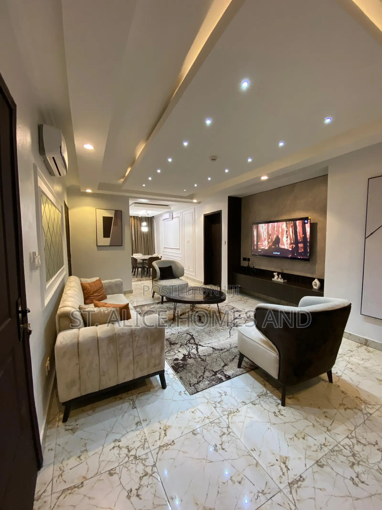 Jarvis Amazon 2 Bedroom Apartment With Gym and Tennis Court