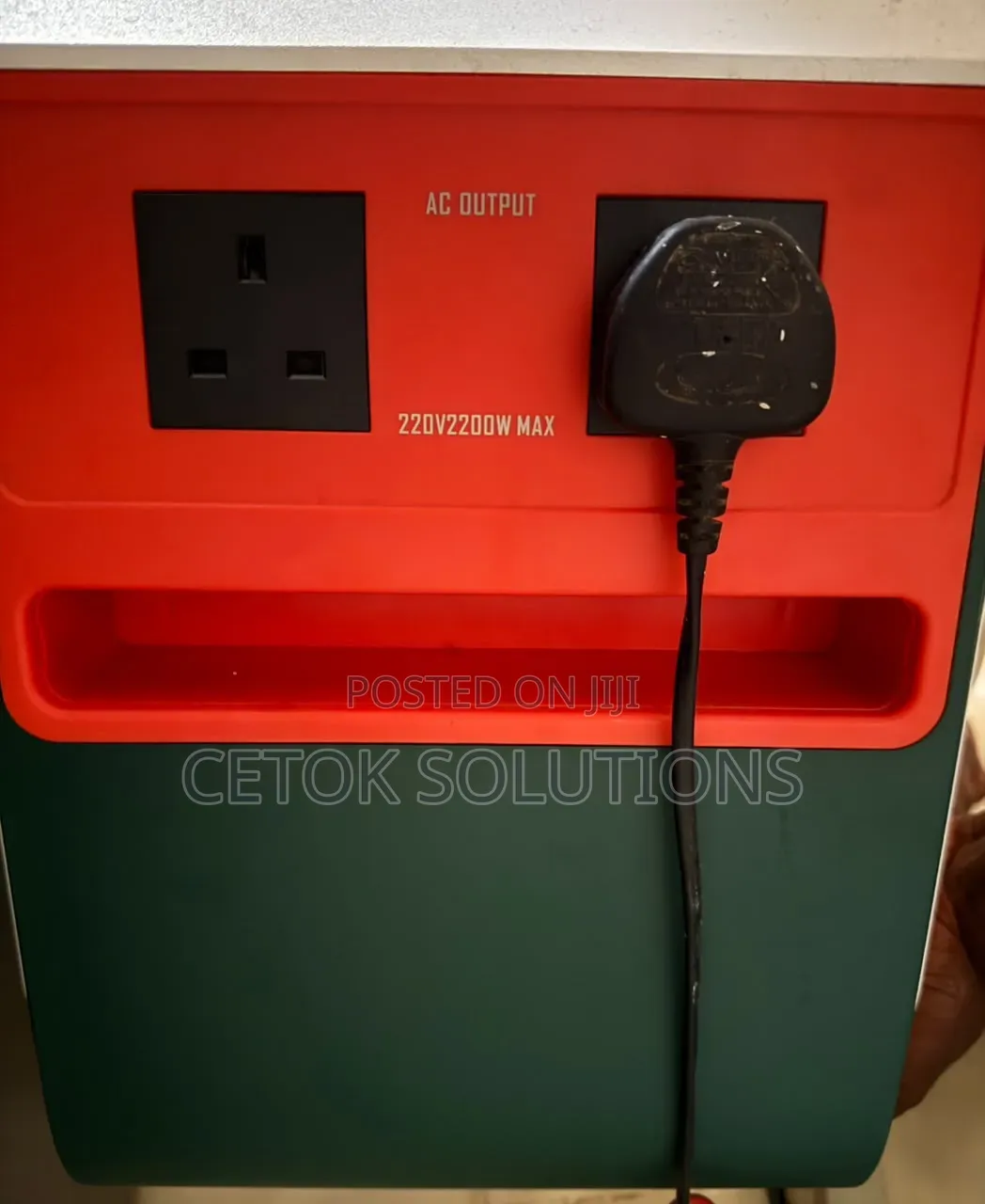 Cola 3600 1.2kva(1,200W) 3.6kwh Solar Generator Power Station