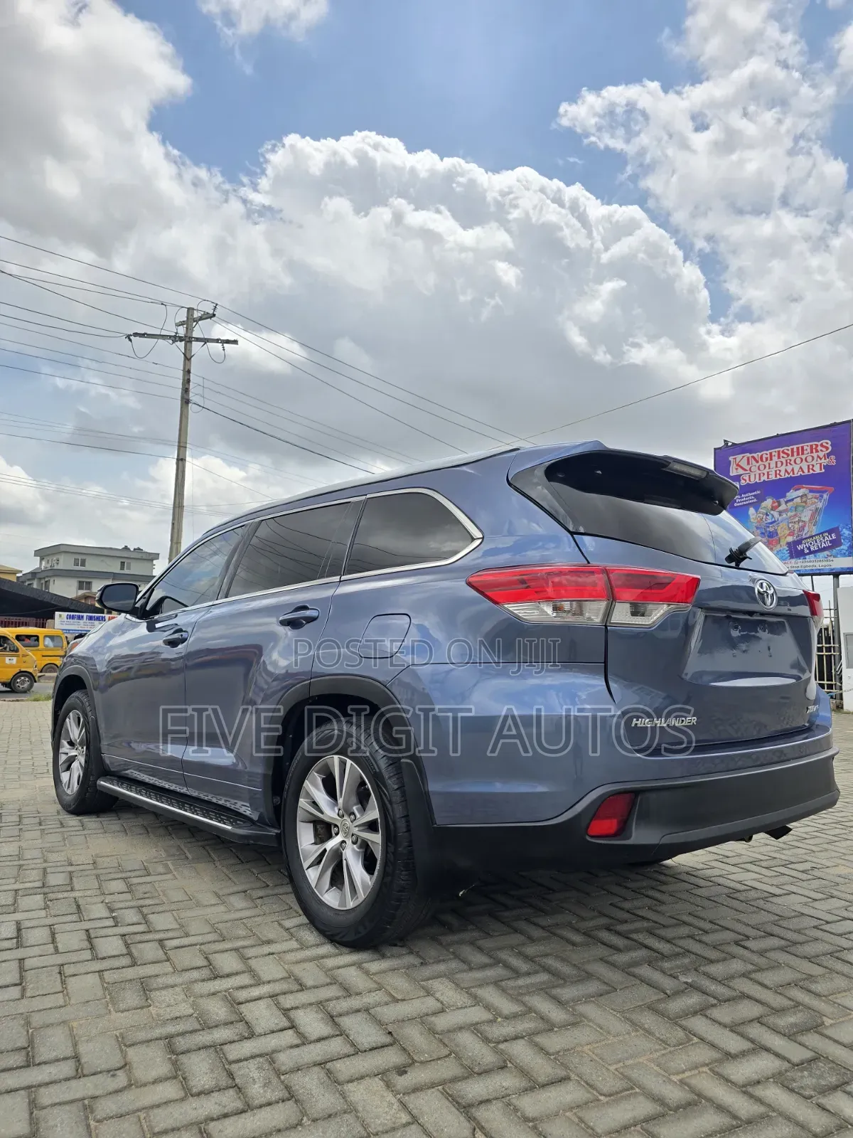 Toyota Highlander XLE 4dr SUV AWD (3.5L 6cyl 6A) 2015 Blue