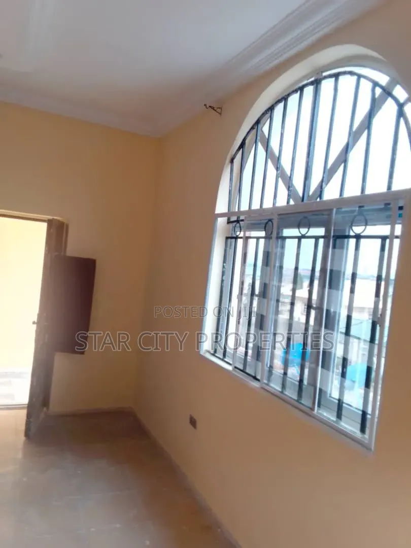 3bdrm Apartment in Phase 2 for rent