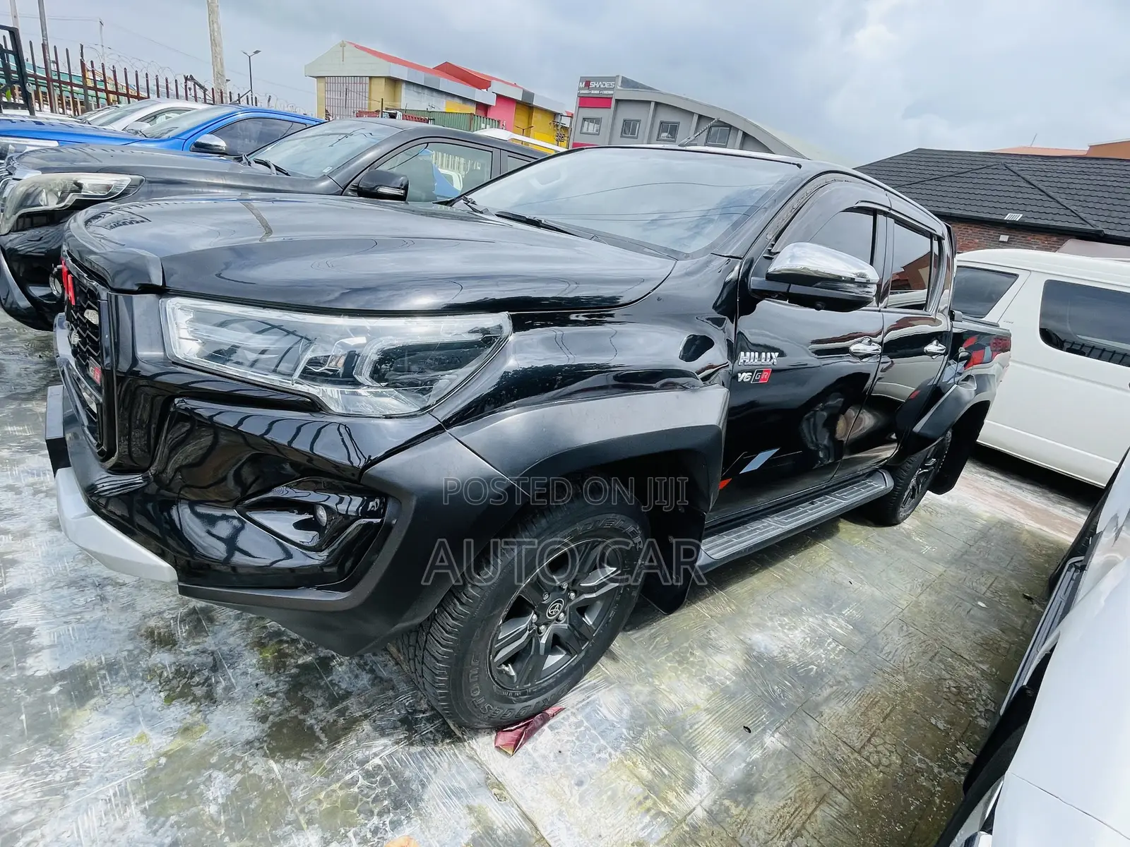 Toyota Hilux Revo Smart Cab Petrol 2.7 RWD 2022 Black